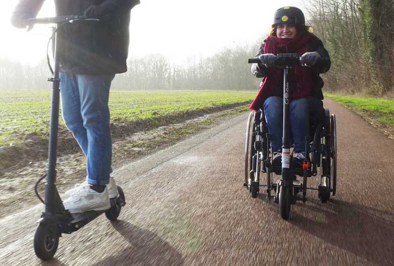 OmniTrotter : cette trottinette électrique électrifie les fauteuils  roulants - Cleanrider