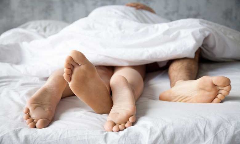 Pourquoi malgré la chaleur, avons-nous du mal à nous passer de draps lorsque l'on dort ?