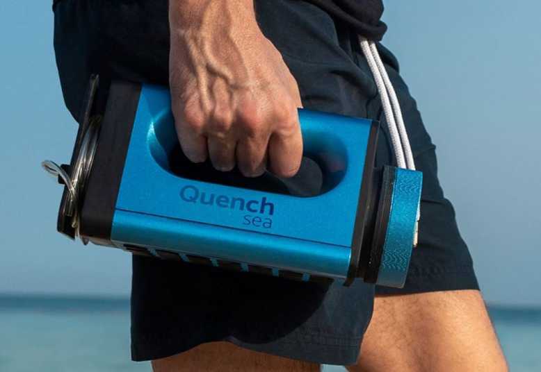 Cet appareil portatif transforme l'eau de mer en eau douce en seulement 2 heures... Une révolution en marche ?
