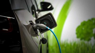 Une voiture électrique pollue beaucoup moins qu'un véhicule thermique, sauf pendant sa fabrication