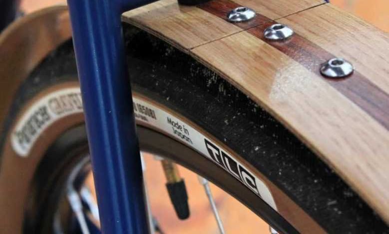 Tipled, cette jeune entreprise toulousaine fabrique des accessoires de vélo... en bois !