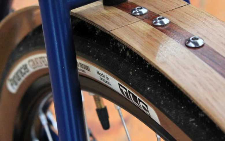 Tipled, cette jeune entreprise toulousaine fabrique des accessoires de vélo... en bois !