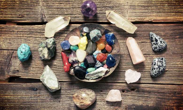 Lithothérapie : découvrez le pouvoir des pierres selon leur couleur !