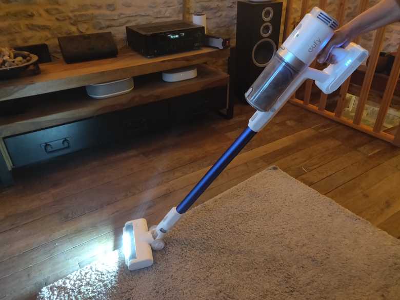 Test de l'aspirateur-balai sans fil Homevac S11 Go et Homevac S11 Infinity