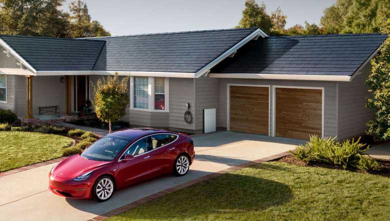 Tuiles solaires Tesla : une famille californienne fait un premier bilan après 90 jours d'utilisation