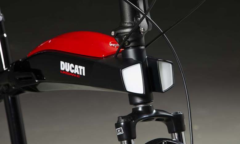 Ducati dévoile sa gamme de vélos électriques pliables.... Et c'est du grand art !