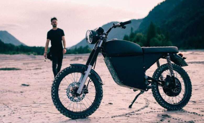 La moto électrique Black Tea Moped proposée à prix réduit sur Indiegogo
