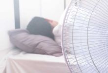 Pourquoi dormir avec un ventilateur allumé est une mauvaise idée