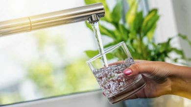 Comment purifier l'eau du robinet de manière simple, écologique et économique