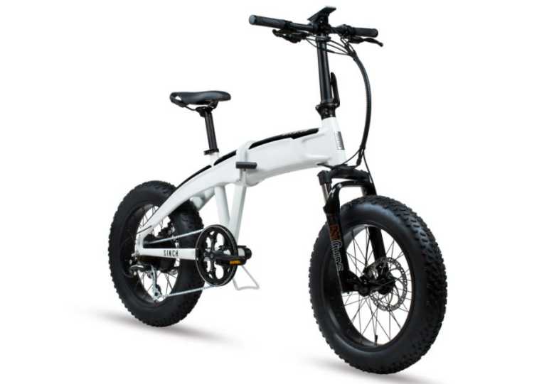 Aventon Sinch : un étonnant vélo électrique "Fat Bike" pliable