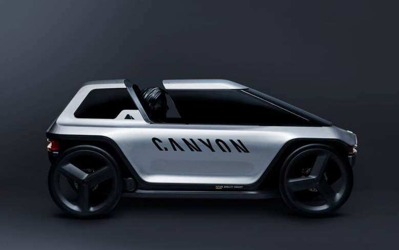 Canyon présente un concept de voiture électrique avec... des pédales !