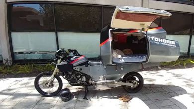 MotoHome : un étudiant américain transforme sa moto en mini camping car