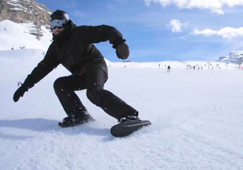 Sports d'hiver : les patins Snowfeet débarquent enfin en France !