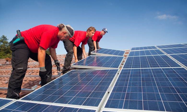 Panneaux solaires : comment connaître « le potentiel solaire » de sa toiture ?