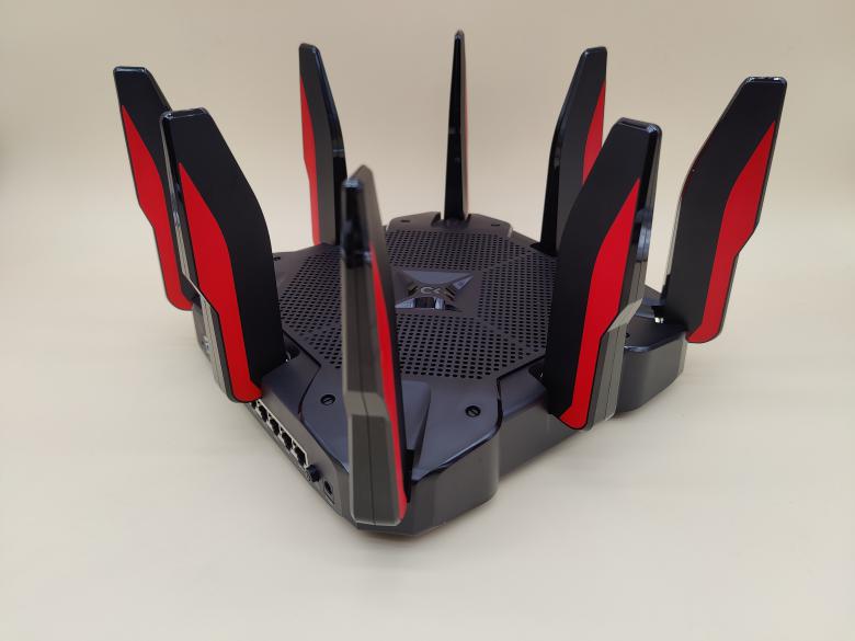 TP-Link Archer AX 11000 : le routeur gaming WiFi idéal pour les gamers ?