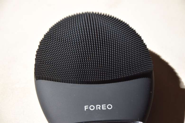 Test : Luna 3 Men de Foreo pour tous les hommes qui aiment prendre soin de leur visage !