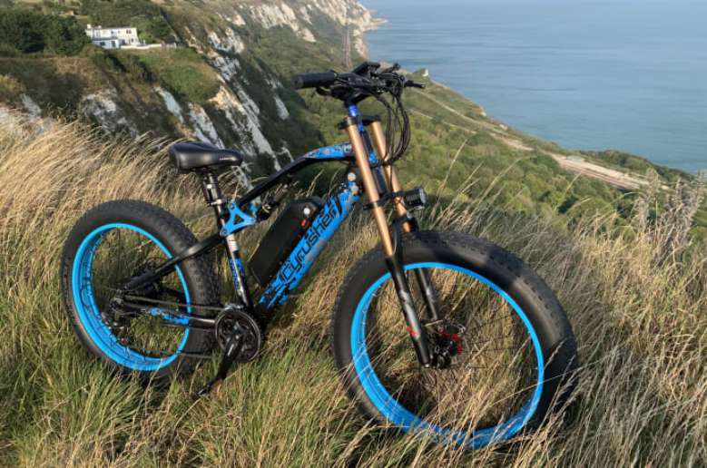Cyrusher Everest XF900 : un vélo électrique tout-terrain inspiré d’une moto