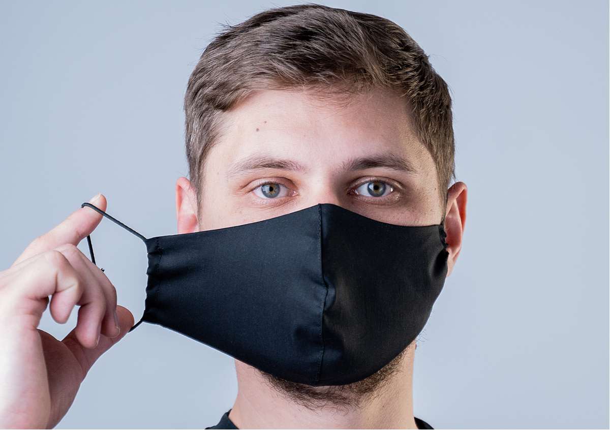 Une étude de l'Université de Cincinnati suggère que les masques en soie protégeraient mieux que les masques en coton ou synthétiques