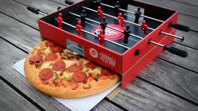 Insolite : Pizza Hut invente les boîtes à pizza / baby-foot !