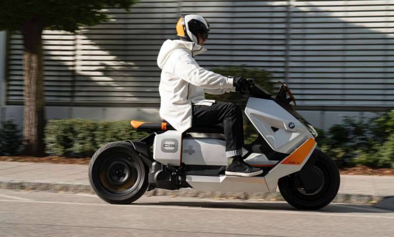 Le scooter électrique "Definition CE 04" signé BMW Motorrad nous propulse directement dans le futur !