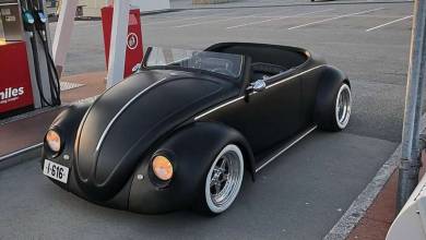 Cette Volkswagen Coccinelle transformée en roadster semble tout droit sortie d’un film de science-fiction