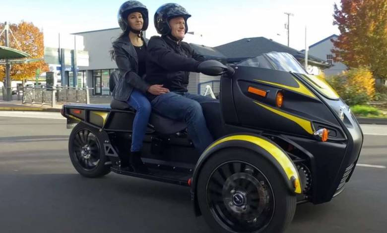 Arcimoto Roadster : cette moto électrique à trois roues servira également pour la livraison de colis