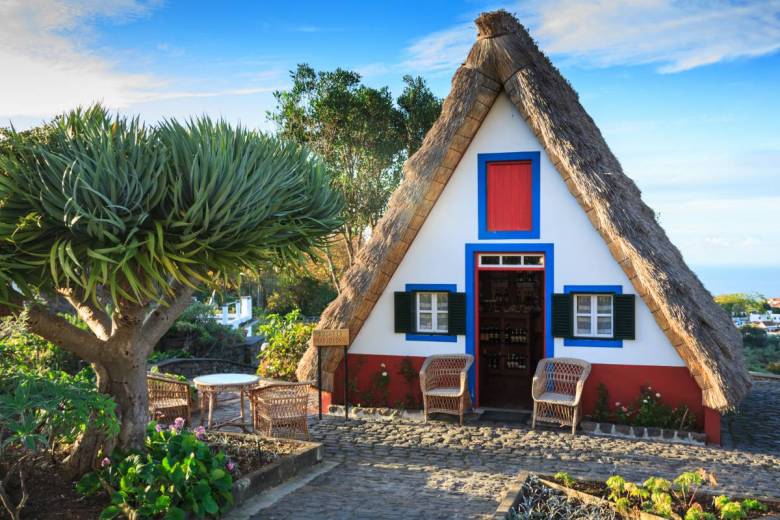 A-Frame : c'est quoi une "Maisons en A" ? On vous dit tout sur ces petites habitations triangulaires