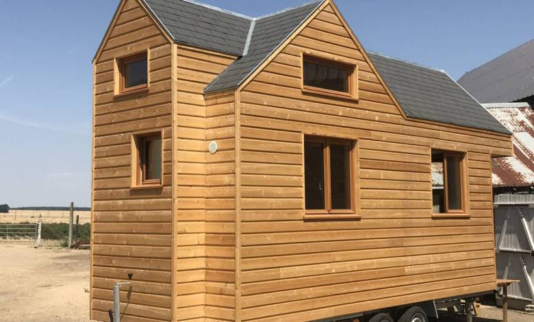 Tiny House : Un menuisier normand dévoile sa première mini maison, elle coûte 49000€ et elle est magnifique !
