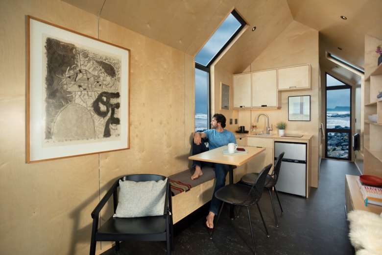 Tiny House : Modern Shed dévoile une mignonne maison sur roues, multifonctionnelle et de style industriel