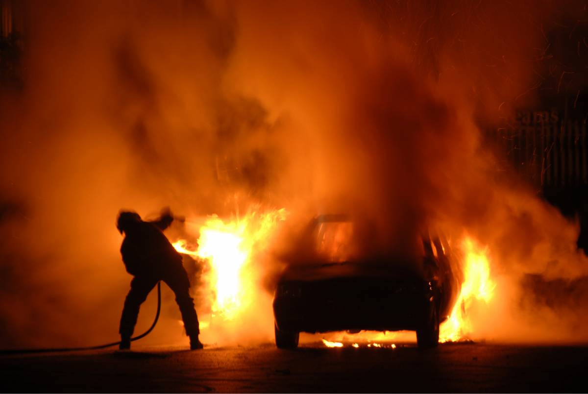 Incendies de batterie : un frein à l’achat de véhicules électriques ?