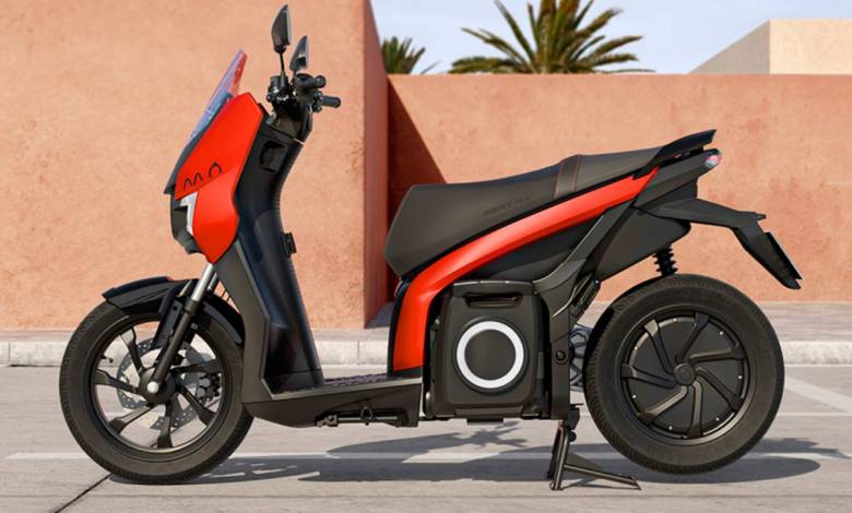 SEAT MÓ eScooter 125 : le premier scooter 100 % électrique de SEAT disponible prochainement en France