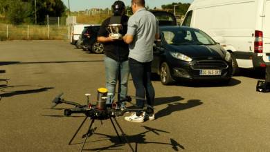 Innovation : une start-up lyonnaise invente le drone "sans risque de chute" pour les piétons ou les spectateurs