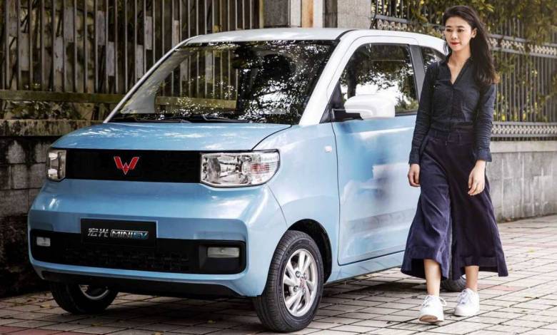 Hong Guang Mini EV : la voiture électrique chinoise à 3500€ se vend comme des petits pains !
