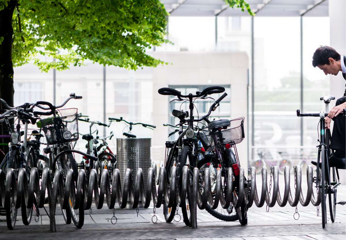 Paris : un parking à vélo de 375 places sécurisées ouvre ses portes sous la Tour Montparnasse !