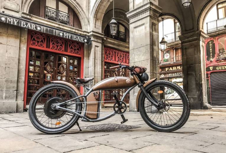 Rayvolt : des vélos électriques qui allient design vintage et modernisme