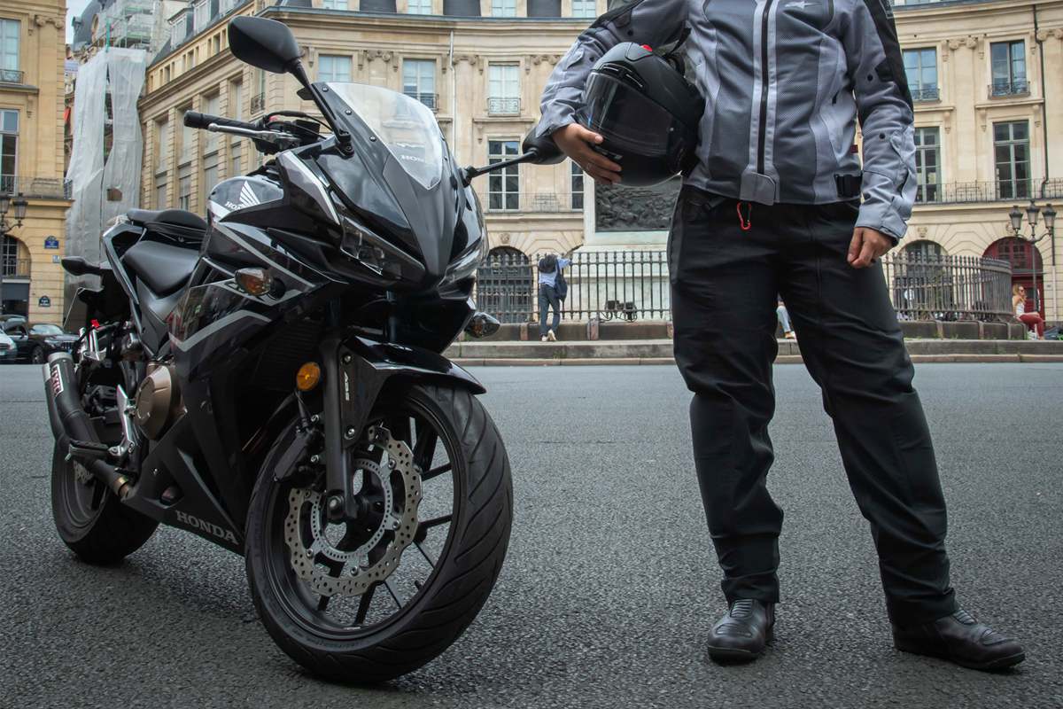 CX Air Dynamics : ce Toulousain a inventé un pantalon airbag pour les  motards - NeozOne