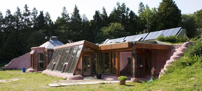 Connaissez-vous les Maisons "Géonef" (earthship), ce mode de construction bioclimatiques et écologique