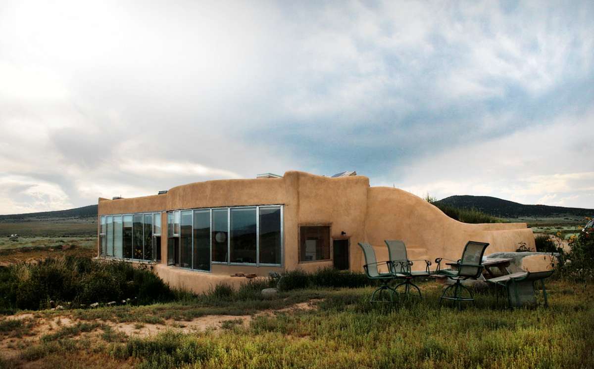 Connaissez-vous les Maisons "Géonef" (earthship), ce mode de construction bioclimatiques et écologique