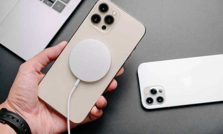 Attention, il ne faut pas tenir l’iPhone 12 à proximité d’un stimulateur cardiaque