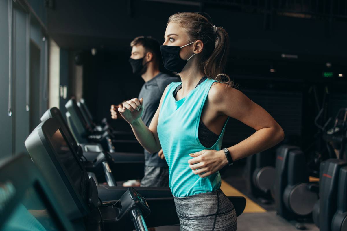 Décathlon : grâce à un masque sportif, les salles de sport pourraient bientôt rouvrir