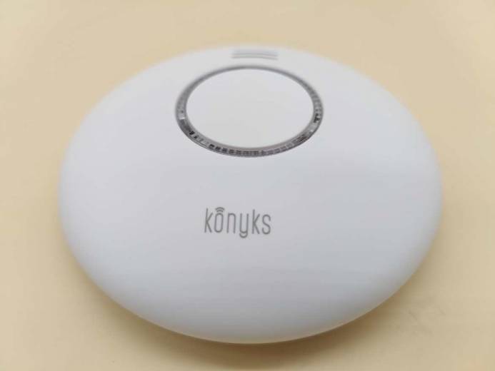 Konyks FireSafe, enfin un détecteur de fumée connecté certifié CE abordable !