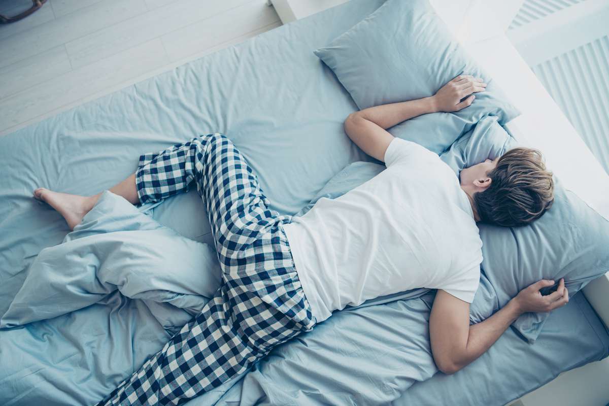 Mal de dos : quelle est la meilleure position pour dormir ?