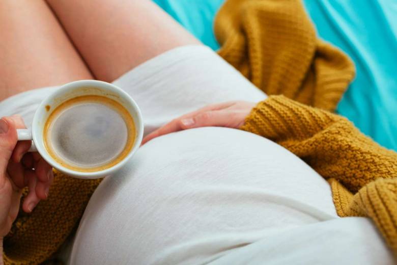 Selon cette étude, la consommation excessive du café des femmes enceintes serait néfaste pour le bébé !