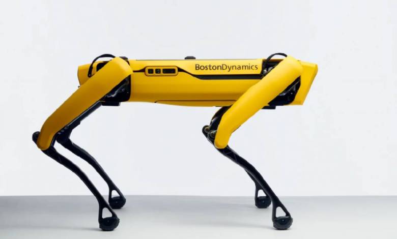 Le robot de Boston Dynamics peut désormais fonctionner indéfiniment avec sa nouvelle fonction d'auto-recharge