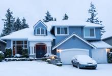 Les tuiles solaires Solar Proof de Tesla fonctionnent aussi par temps de neige... en la faisant fondre tout simplement !