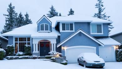 Les tuiles solaires Solar Proof de Tesla fonctionnent aussi par temps de neige... en la faisant fondre tout simplement !