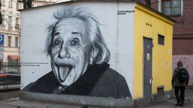 Pourquoi Albert Einstein tire la langue sur sa légendaire photo ?