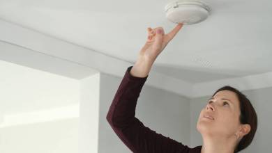 Un électricien invente un détecteur de monoxyde de carbone qui ouvre le  garage pour purifier l'air - NeozOne