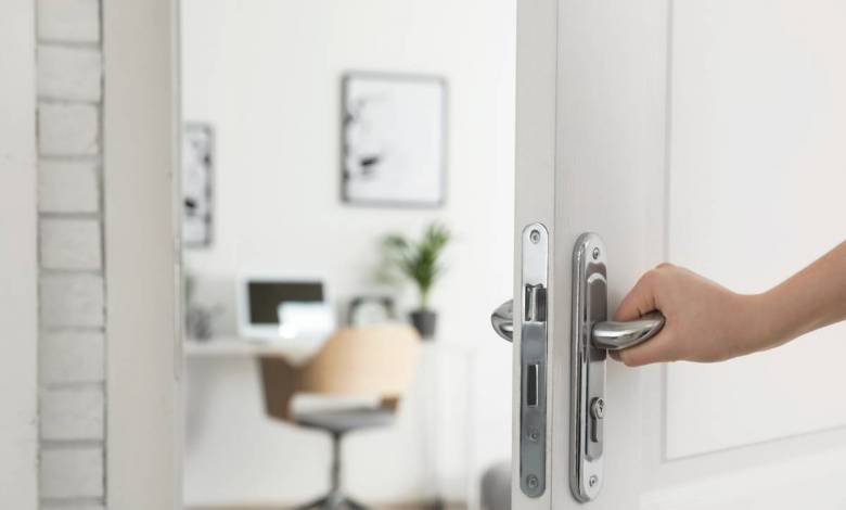 Quand passer une porte provoque l’oubli, l'étrange phénomène "doorway effect" expliqué par la science