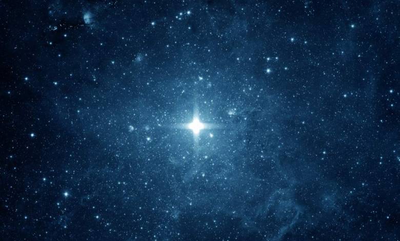 Facilement observable depuis la Terre, admirez l'explosion de l'étoile V1405 Cas